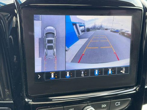 Used 2021 Chevrolet Traverse Premier w/ Redline Edition image 22