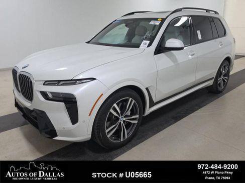 Used 2024 BMW X7 xDrive40i w/ M Sport Package AWD/4WD image 1
