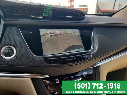 Used 2018 Cadillac XT5 Luxury w/ Driver Awareness Package image 20