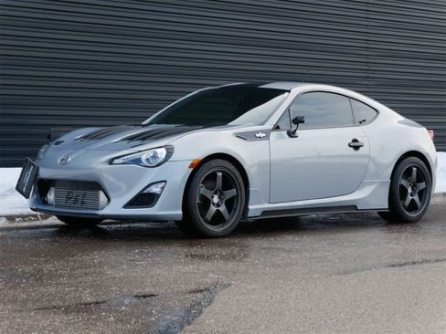 Used 2013 Scion FR-S 10 Series image 1