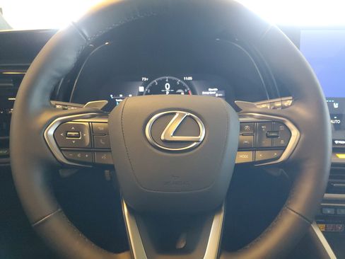 Certified 2026 Lexus TX 350 AWD w/ Technology Package image 25