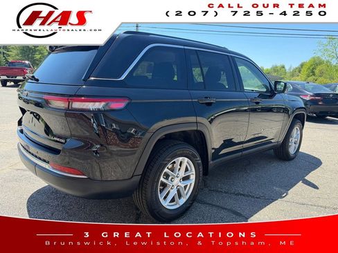 Used 2023 Jeep Grand Cherokee Laredo AWD/4WD image 6