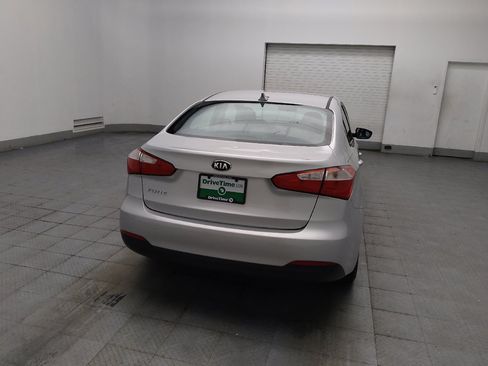Used 2016 Kia Forte LX FWD image 7