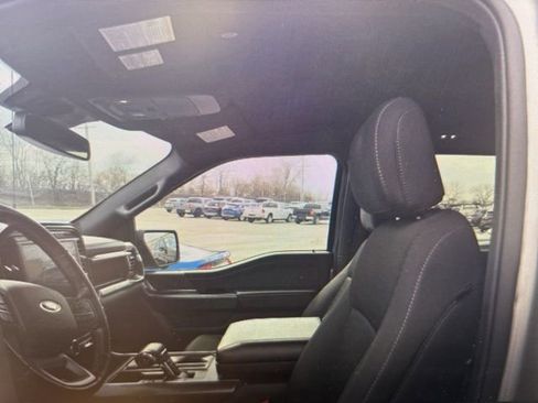 Used 2021 Ford F150 XLT w/ Equipment Group 302A High image 21