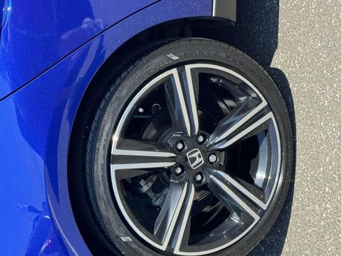 Used 2023 Honda Accord Sport image 7