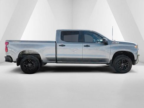 Used 2019 Chevrolet Silverado 1500 Custom Trail Boss w/ Custom Convenience Package image 8