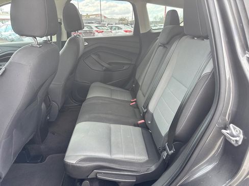 Used 2016 Ford Escape SE image 10