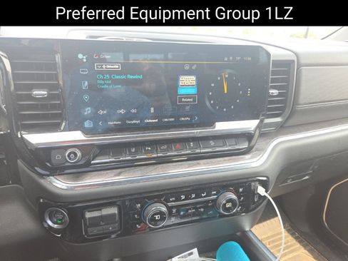 Used 2024 Chevrolet Silverado 2500 LTZ w/ LTZ Plus Package AWD/4WD image 12