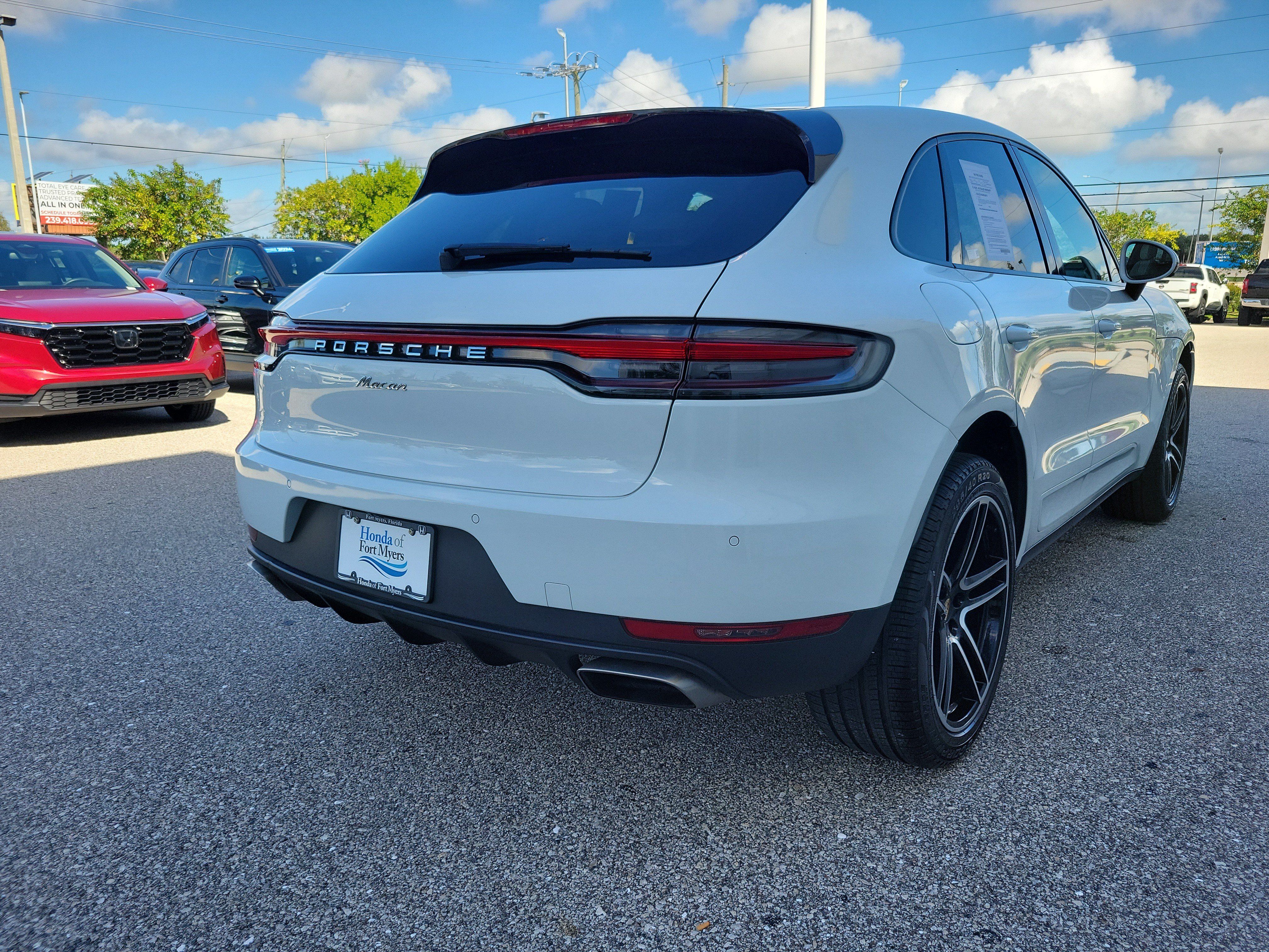 Used 2021 Porsche Macan AWD/4WD image 6