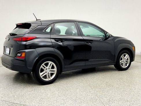 Used 2021 Hyundai Kona SE FWD image 5