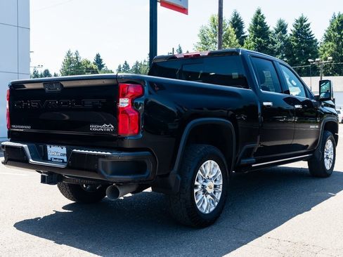 Used 2023 Chevrolet Silverado 3500 High Country w/ Z71 Off-Road Package image 6