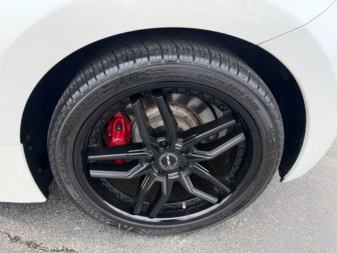 Used 2014 Nissan 370Z Touring w/ Sport Package RWD image 46