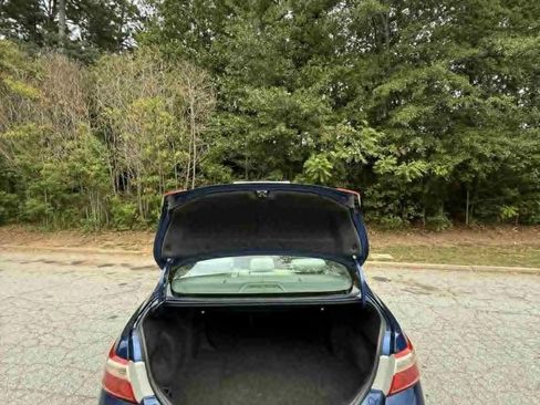 Used 2009 Toyota Camry FWD image 22
