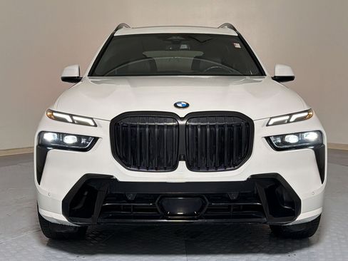 Certified 2024 BMW X7 xDrive40i w/ Executive Package AWD/4WD image 6