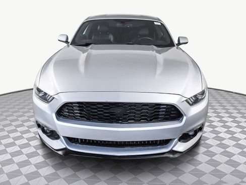 Used 2016 Ford Mustang Premium image 2