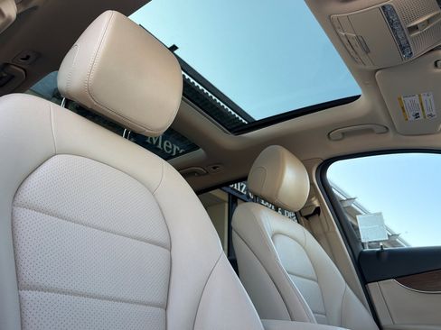 Certified 2022 Mercedes-Benz GLC 300 4MATIC image 19