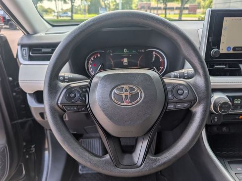 Certified 2025 Toyota RAV4 XLE AWD/4WD image 14