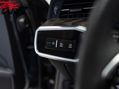 Used 2020 Audi S7 Prestige w/ Prestige Package image 32