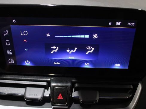 New 2026 Chevrolet TrailBlazer LT w/ Convenience Package AWD/4WD image 48