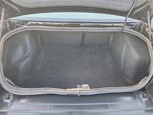 Used 2022 Dodge Challenger GT image 10