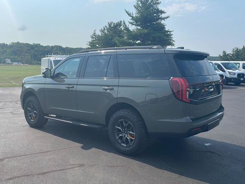 Used 2025 Ford Expedition Tremor AWD/4WD image 3