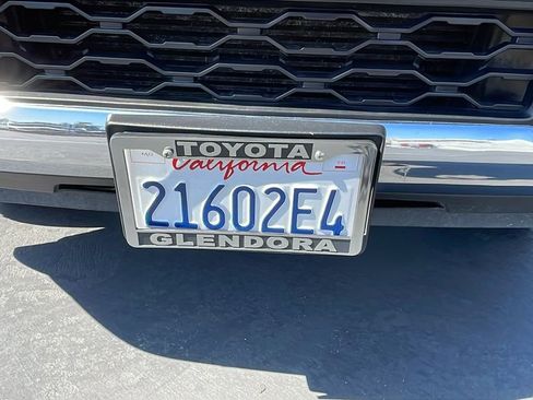 Used 2023 RAM 2500 Big Horn w/ Level 1 Equipment Group AWD/4WD image 9