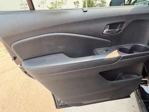 Used 2019 Honda Pilot Touring image 26