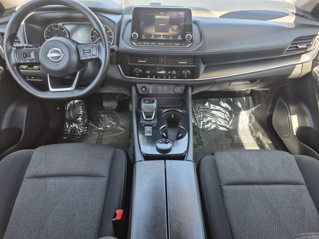 Used 2024 Nissan Rogue SV AWD/4WD image 14