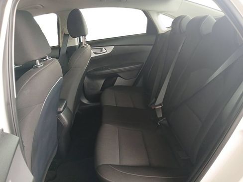 Used 2023 Kia Forte LXS FWD image 13