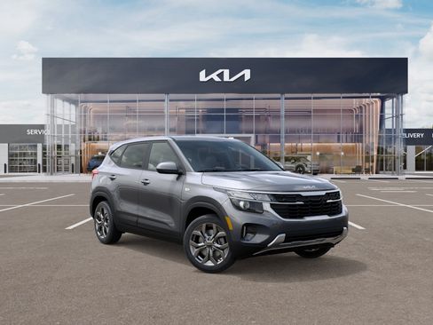 New 2026 Kia Seltos LX AWD/4WD image 8