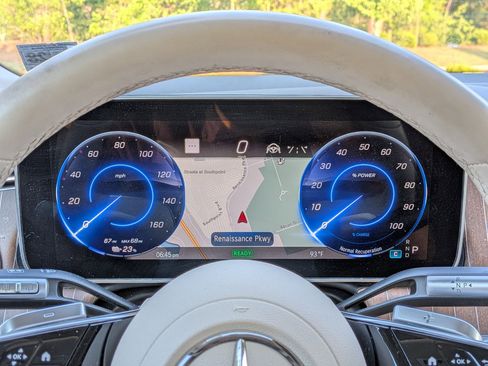 Certified 2023 Mercedes-Benz EQS 450+ 4MATIC SUV image 17