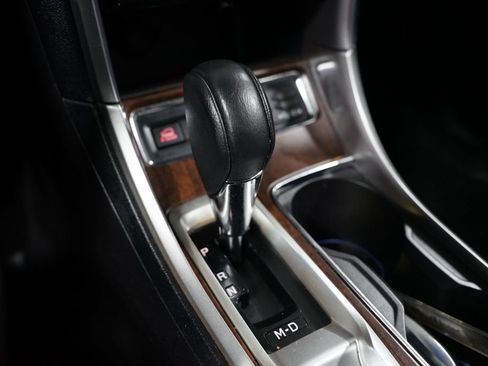 Used 2019 Subaru Ascent Touring image 23