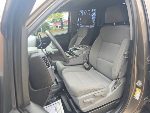 Used 2015 Chevrolet Silverado 1500 W/T RWD image 11