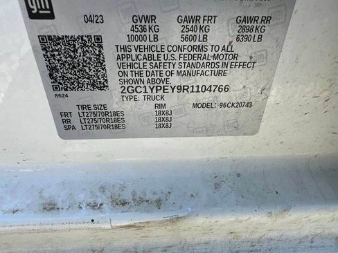 Used 2024 Chevrolet Silverado 2500 LTZ AWD/4WD image 4
