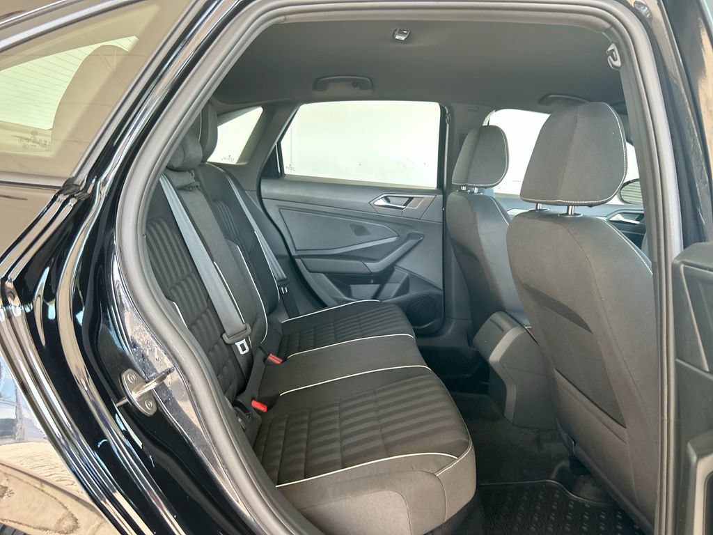 Certified 2024 Volkswagen Jetta Sport FWD image 28