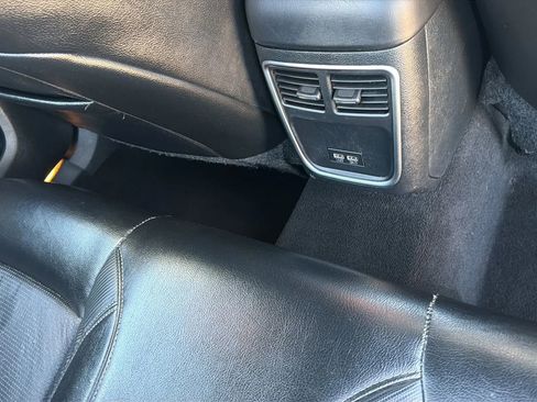 Used 2020 Dodge Charger SXT image 39