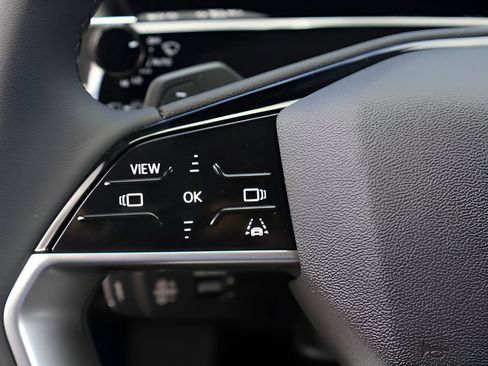 New 2026 Audi Q3 quattro 2.0T AWD/4WD image 19