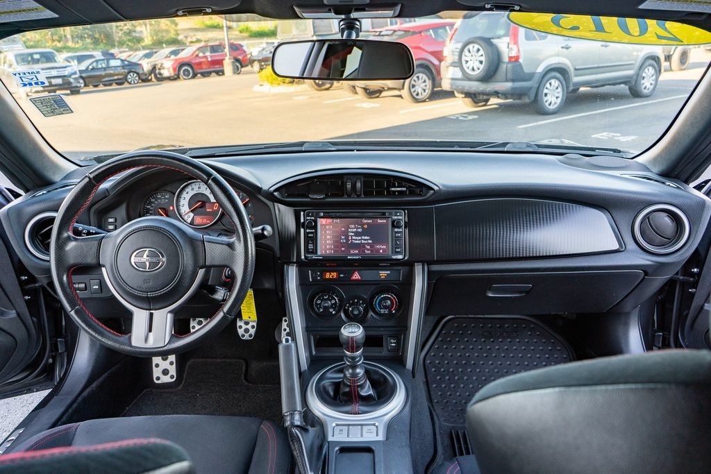 Used 2013 Scion FR-S RWD image 18