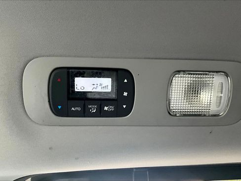 Used 2019 Honda Odyssey EX image 24