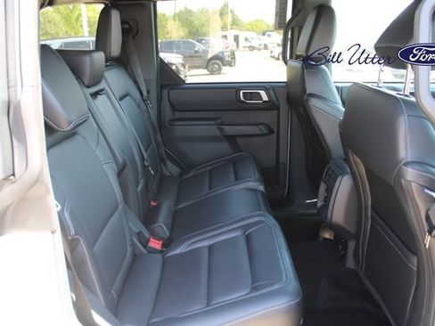 New 2026 Ford Bronco Outer Banks AWD/4WD image 9