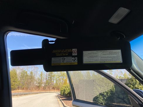 Used 2023 Lexus GX 460 Premium image 25