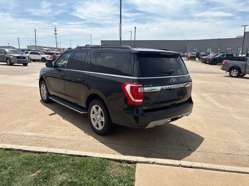 Used 2019 Ford Expedition Max XLT w/ Equipment Group 202A AWD/4WD image 7