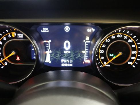 Used 2021 Jeep Wrangler Unlimited Sport AWD/4WD image 22