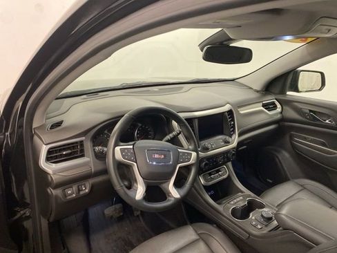 Certified 2023 GMC Acadia SLT w/ Elevation Edition image 7