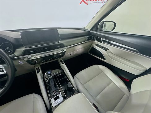 Used 2022 Kia Telluride S image 11