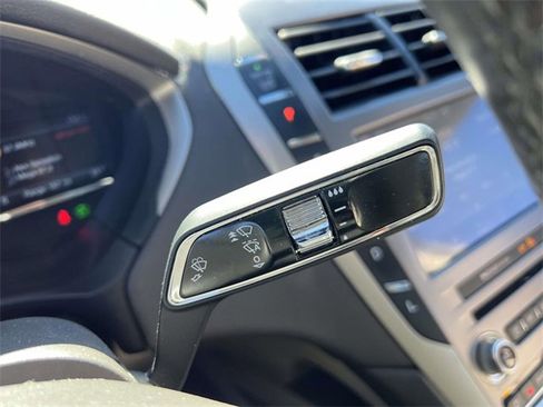 Used 2020 Lincoln MKZ Reserve w/ Elements Package image 24