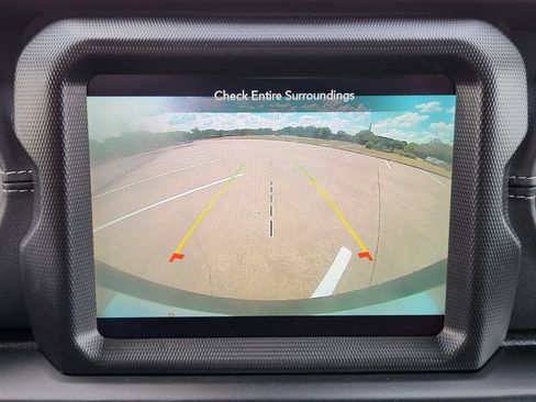 Used 2022 Jeep Wrangler Unlimited Sahara w/ Safety Group AWD/4WD image 25