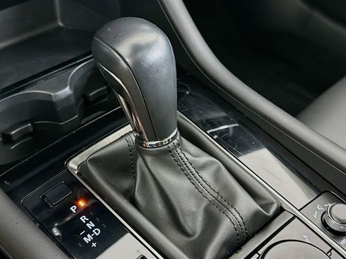 Used 2025 MAZDA MAZDA3 s image 25