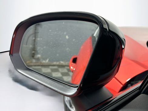 Used 2021 Volvo XC40 T5 R-Design w/ Protection Package Premier image 16