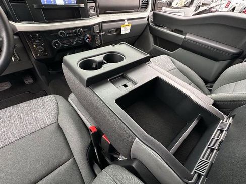 New 2026 Ford F350 XLT w/ FX4 Off-Road Package image 32